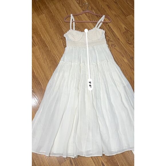 ULLA JOHNSON Gisella ruffled Ivory crocheted cotton-trimmed ramie midi dress 2 - Picture 9 of 15